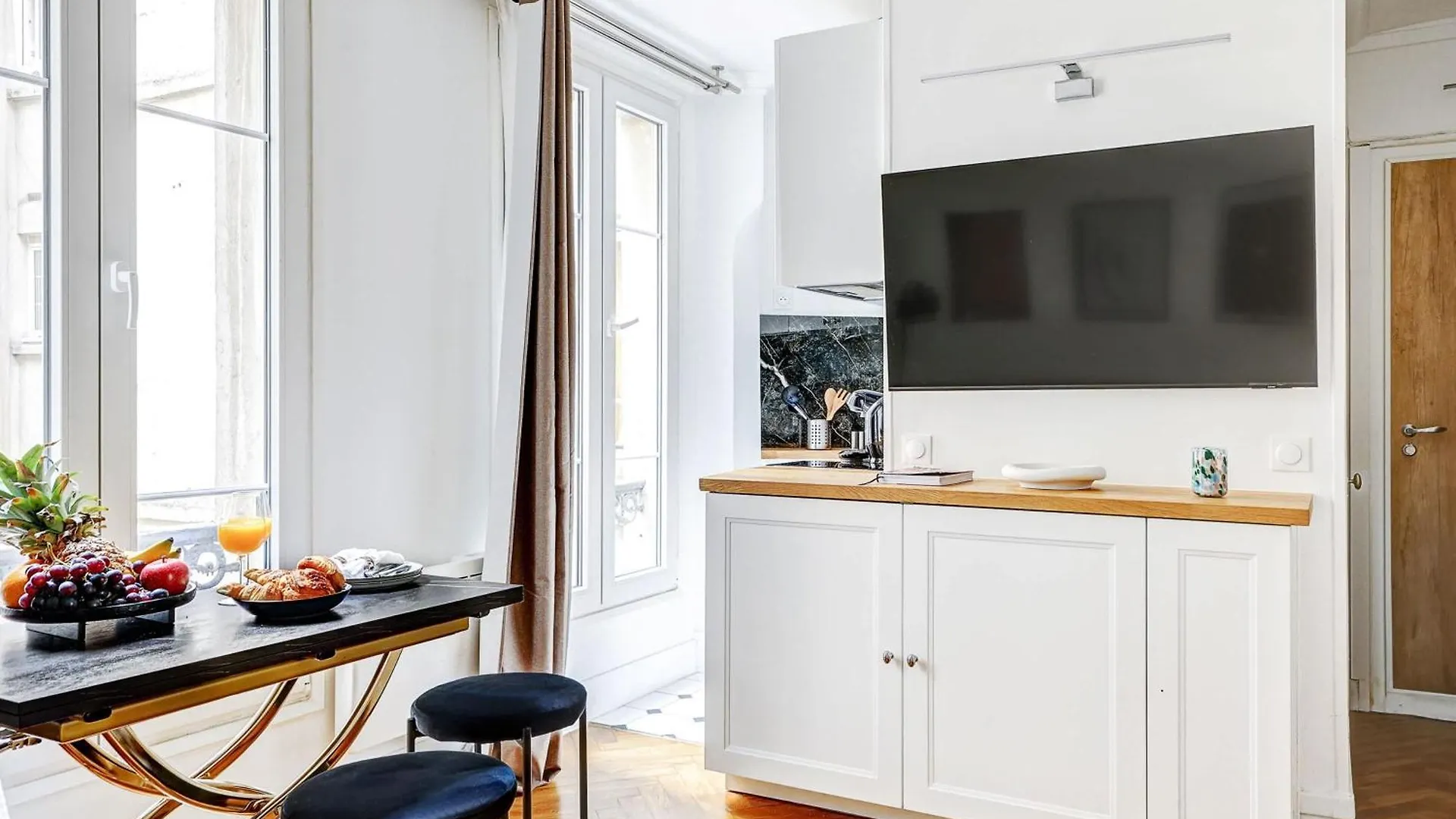 Jardin Du Luxembourg - Le Bon Marche - Cityapartmentstay Paris 0*,  France